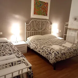  Quarto em Acomodações Particulares San Pietro Itália